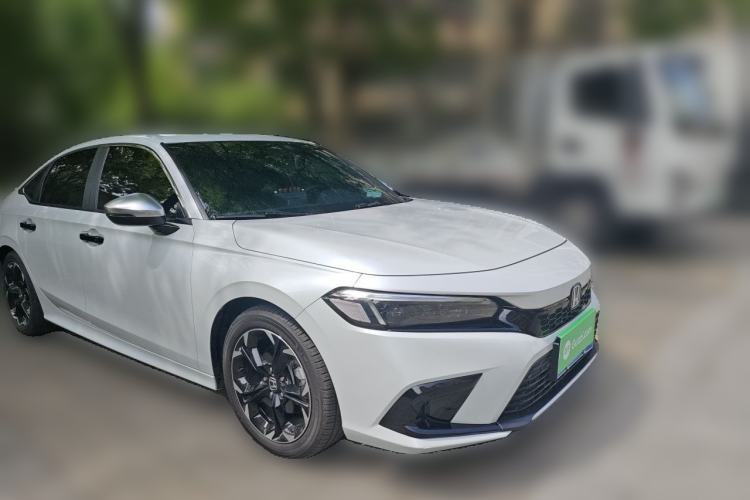 Used Honda Civic 2023 2.0L eHEV Sharp Edition Front Right 45 Deg