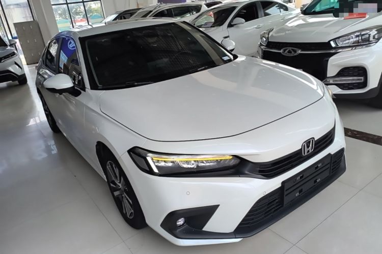 Used Honda Civic 2023 240TURBO CVT Dynamic Edition Front Right 45 Deg
