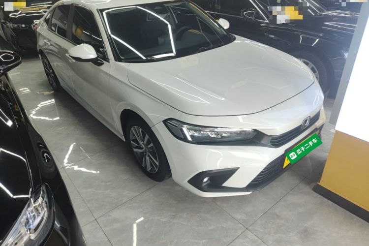 Used Honda Civic 2023 240TURBO CVT Dynamic Edition Front Right 45 Deg