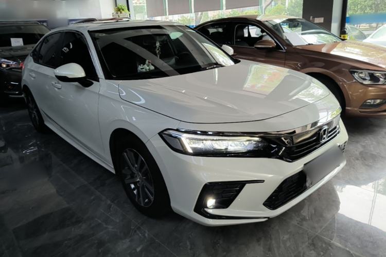 Used Honda Civic 2023 240TURBO CVT Dynamic · Center Stage Special Edition Front Right 45 Deg