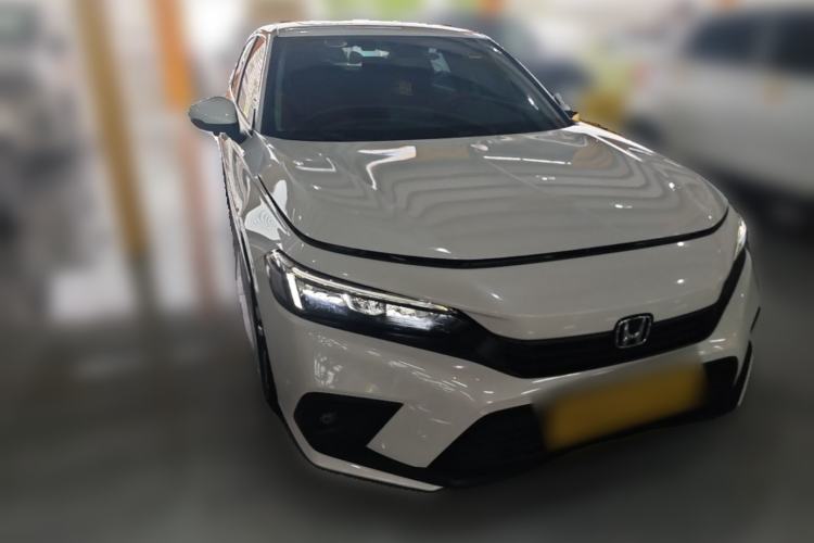 Used Honda Civic 2023 240TURBO CVT Dynamic Edition Front Right 45 Deg