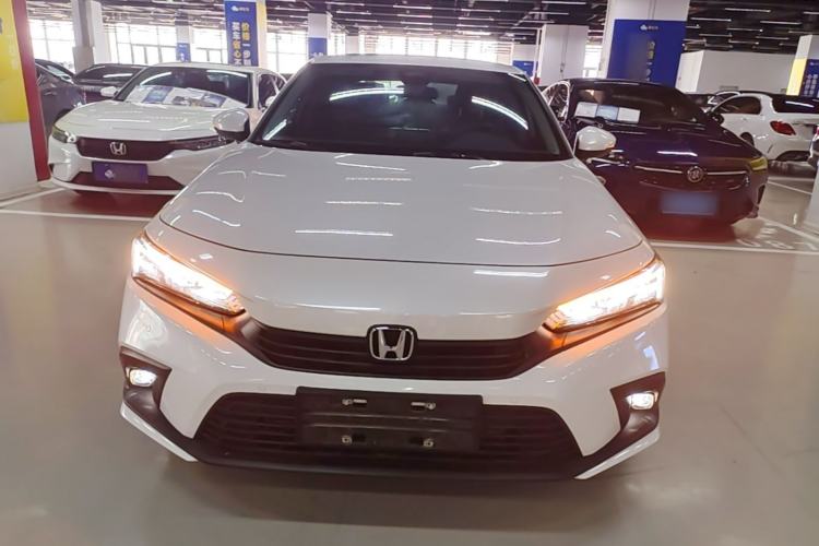 Used Honda Civic 2023 240TURBO CVT Dynamic · Center Stage Special Edition Front