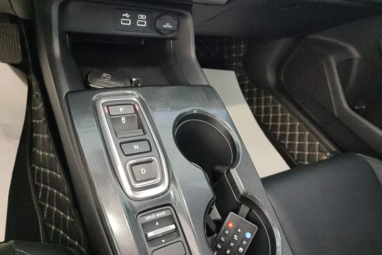 Used Honda Civic 2023 2.0L eHEV Pioneer Edition Gear Lever