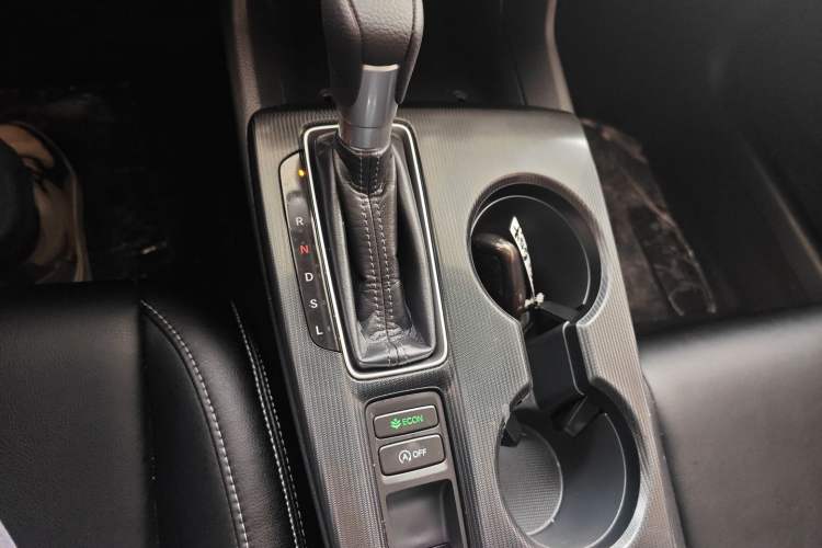 Used Honda Civic 2023 240TURBO CVT Dynamic Edition Gear Lever