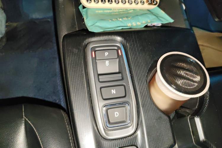 Used Honda Civic 2023 2.0L eHEV Pioneer Edition Gear Lever
