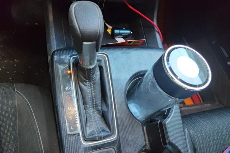 Used Honda Civic 2023 240TURBO CVT Dynamic Edition Gear Lever