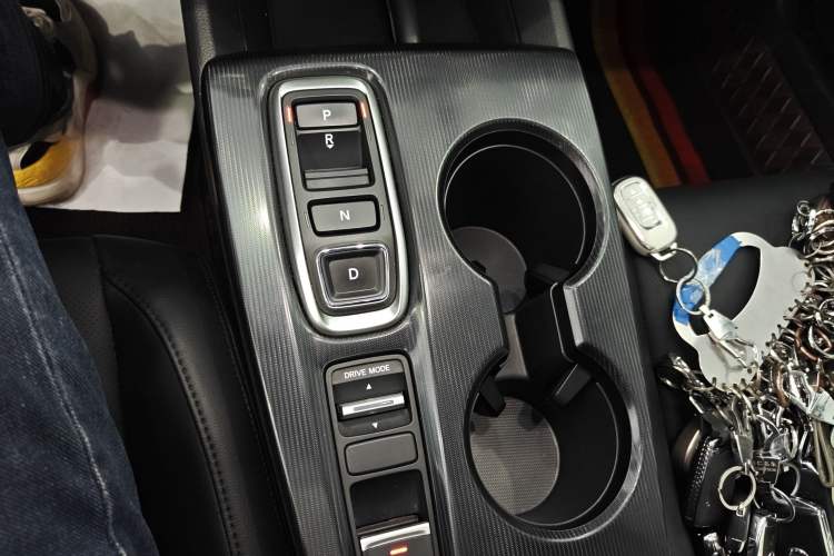 Used Honda Civic 2023 2.0L eHEV Pioneer Edition Gear Lever