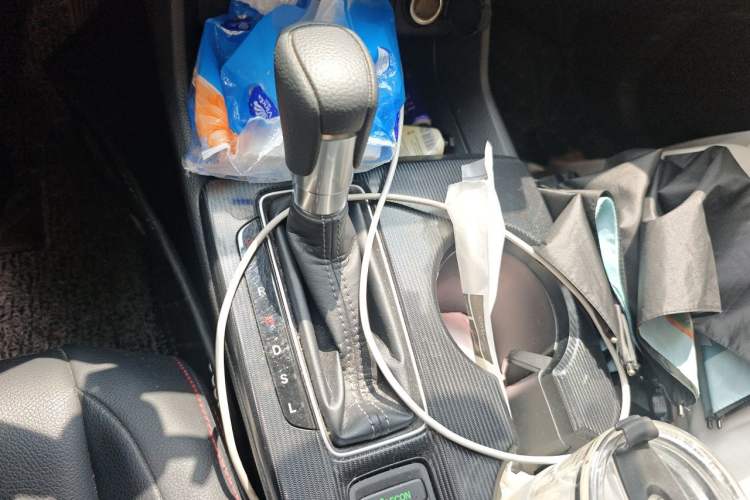Used Honda Civic 2023 240TURBO CVT Dynamic Edition Gear Lever