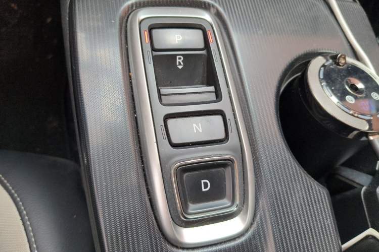 Used Honda Civic 2023 HATCHBACK 2.0L eHEV Extreme Control Edition Gear Lever