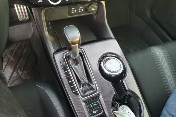 Used Honda Civic 2023 HATCHBACK 240TURBO CVT Extreme Edition Gear Lever
