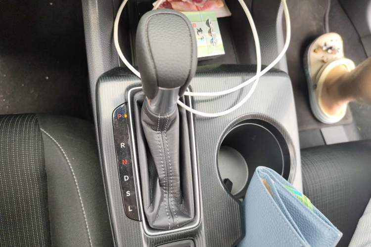 Used Honda Civic 2023 240TURBO CVT Dynamic Edition Gear Lever