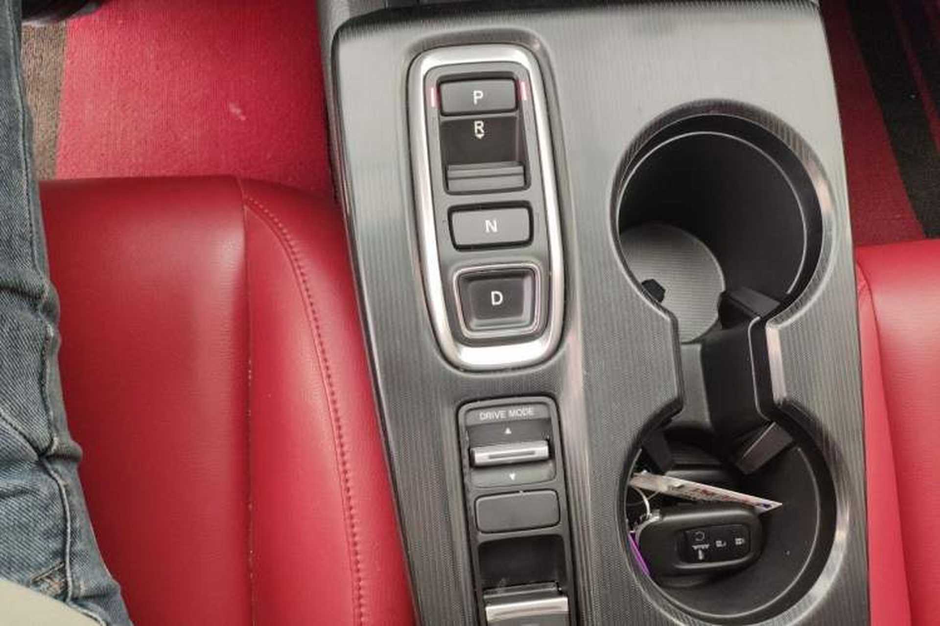 Used Honda Civic 2023 2.0L eHEV Pioneer Edition Gear Lever