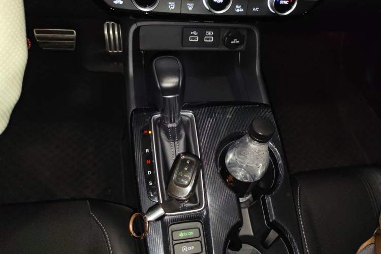 Used Honda Civic 2023 HATCHBACK 240TURBO CVT Extreme Edition Gear Lever