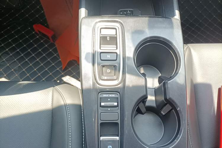 Used Honda Civic 2023 2.0L eHEV Pioneer Edition Gear Lever