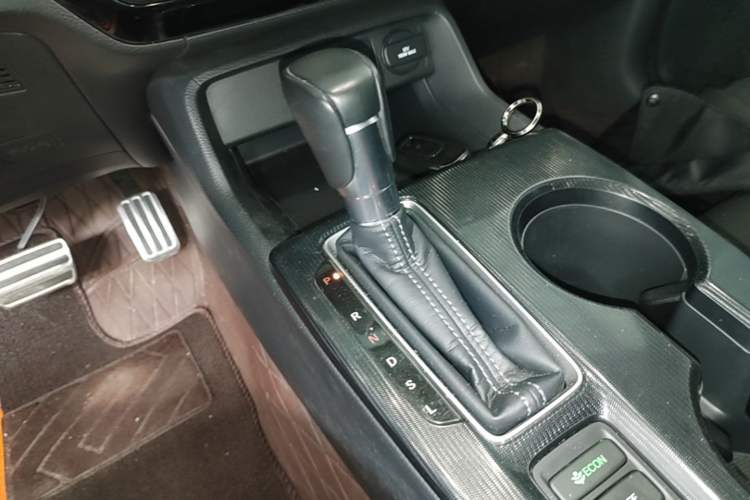 Used Honda Civic 2023 HATCHBACK 240TURBO CVT Extreme Edition Gear Lever