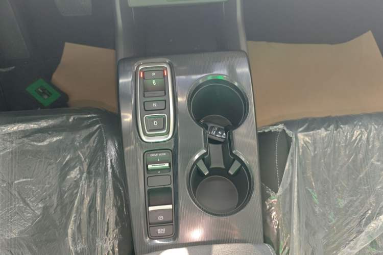 Used Honda Civic 2023 HATCHBACK 2.0L eHEV Extreme Edition Gear Lever