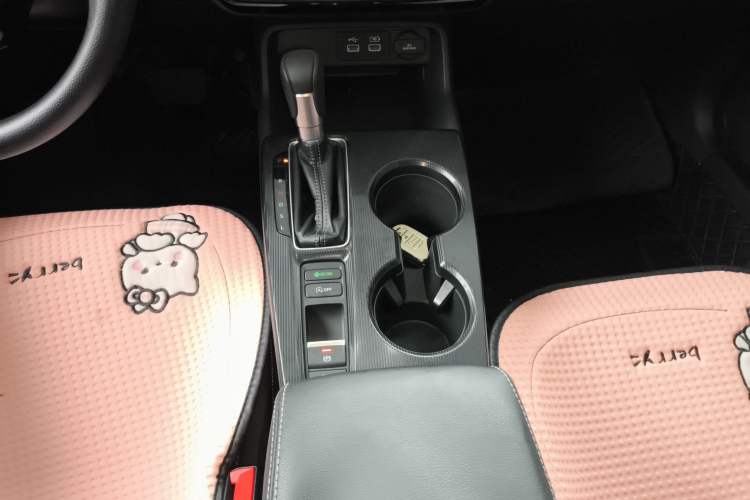 Used Honda Civic 2023 HATCHBACK 240TURBO CVT Zhiyue Edition Gear Lever