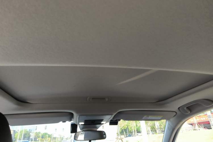 Used Honda Civic 2023 240TURBO CVT Dynamic Edition Headliner