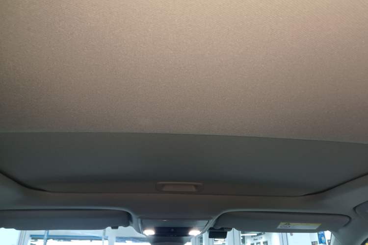 Used Honda Civic 2023 240TURBO CVT Dynamic Edition Headliner