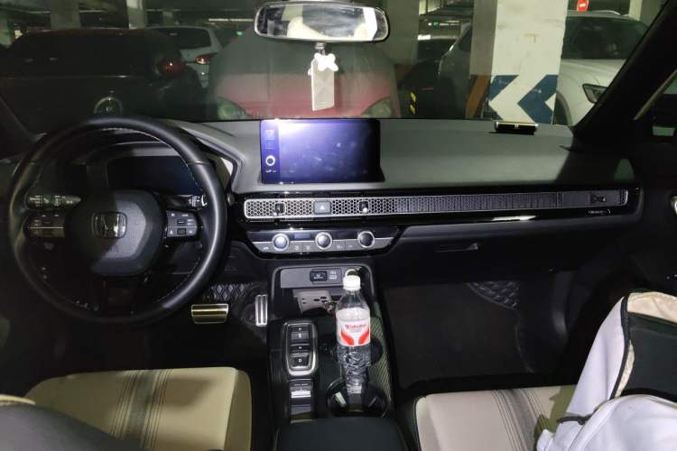 Used Honda Civic 2023 2.0L eHEV Sharp Edition Headliner