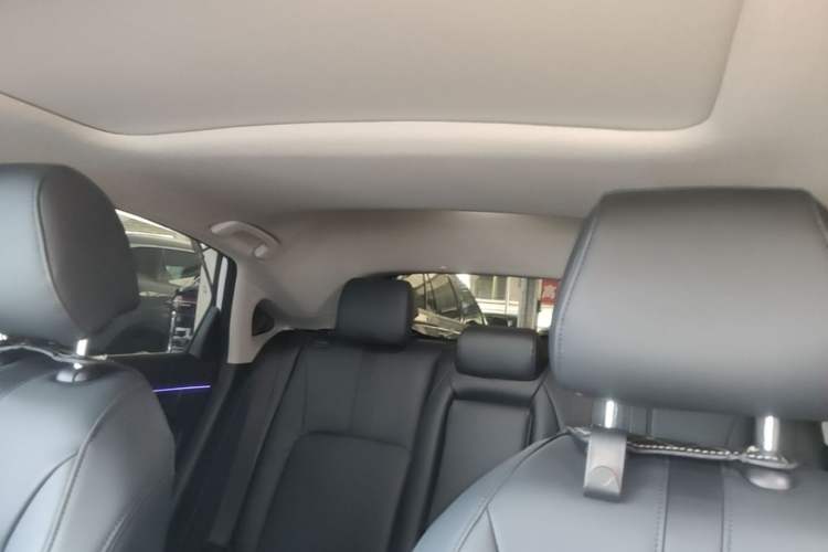 Used Honda Civic 2023 HATCHBACK 240TURBO CVT Zhiyue Edition Headliner