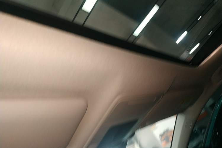 Used Honda Civic 2023 HATCHBACK 2.0L eHEV Extreme Edition Headliner