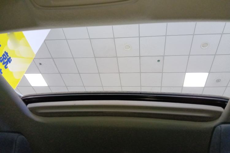 Used Honda Civic 2023 240TURBO CVT Dynamic Edition Headliner
