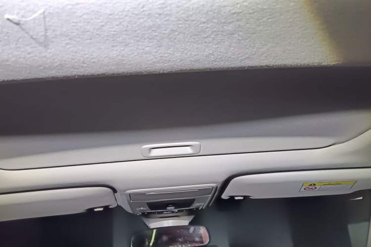 Used Honda Civic 2023 240TURBO CVT Dynamic Edition Headliner