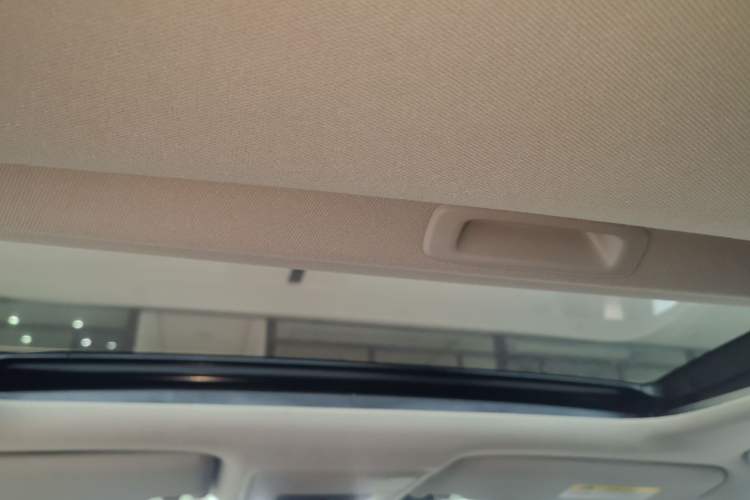 Used Honda Civic 2023 HATCHBACK 240TURBO CVT Zhiyue Edition Headliner