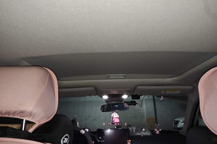 Used Honda Civic 2023 240TURBO CVT Dynamic Edition Headliner