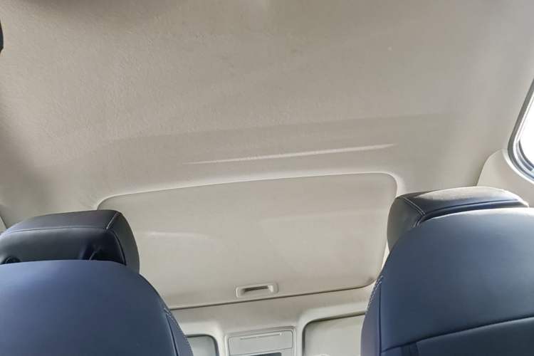 Used Honda Civic 2023 240TURBO CVT Dynamic · Center Stage Special Edition Headliner