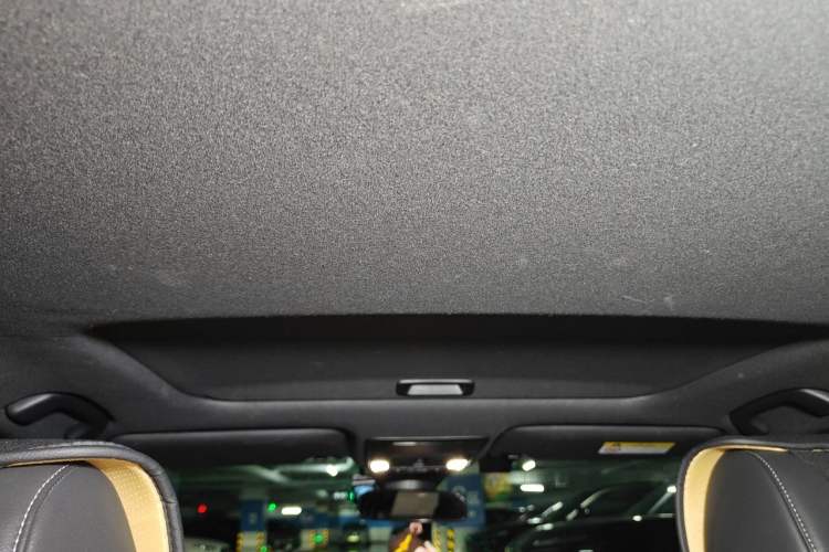 Used Honda Civic 2023 2.0L eHEV Sharp Edition Headliner