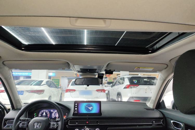 Used Honda Civic 2023 240TURBO CVT Dynamic · Center Stage Special Edition Headliner