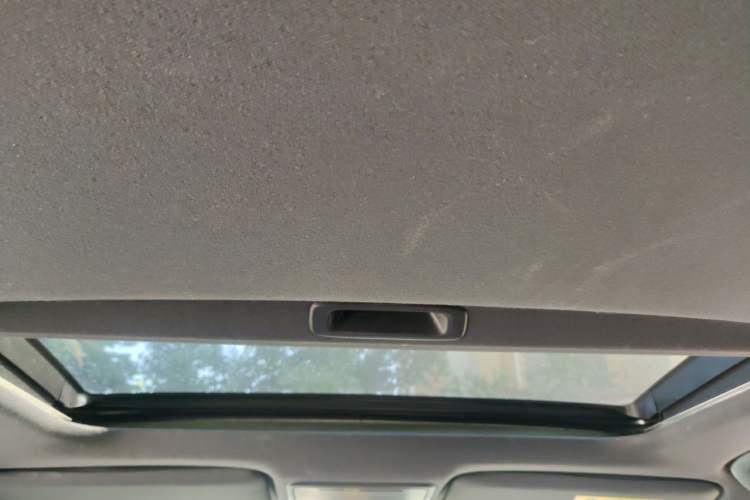 Used Honda Civic 2023 240TURBO CVT Dynamic Edition Headliner