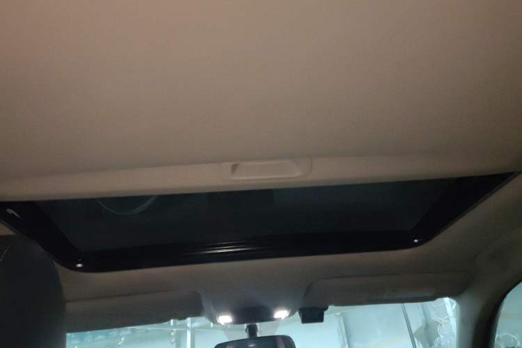 Used Honda Civic 2023 HATCHBACK 240TURBO CVT Zhiyue Edition Headliner