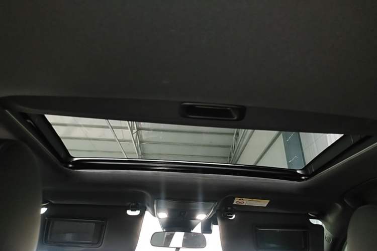 Used Honda Civic 2023 HATCHBACK 240TURBO CVT Extreme Edition Headliner