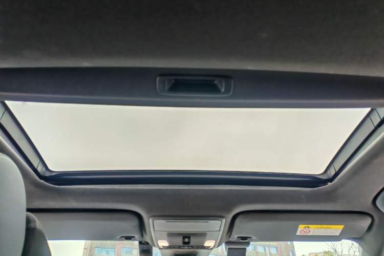 Used Honda Civic 2023 2.0L eHEV Sharp Edition Headliner