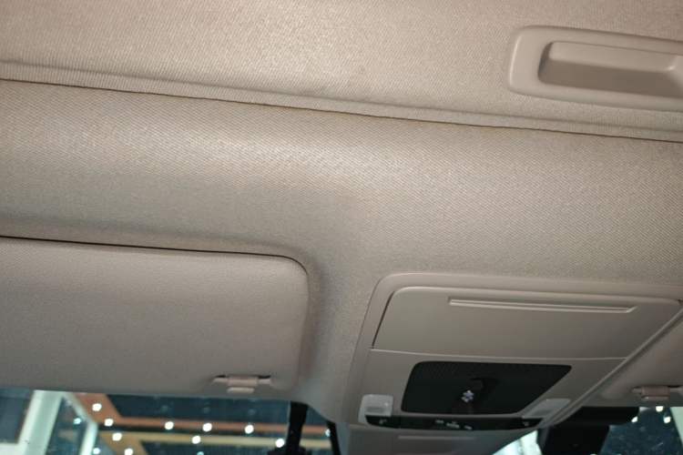 Used Honda Civic 2023 240TURBO CVT Dynamic Edition Headliner