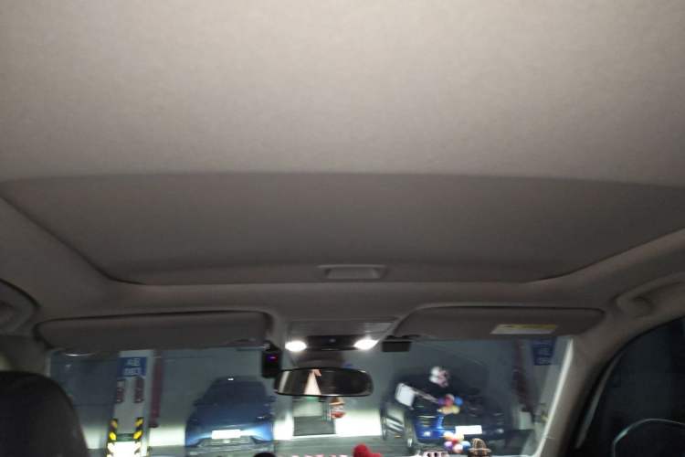 Used Honda Civic 2023 240TURBO CVT Dynamic Edition Headliner