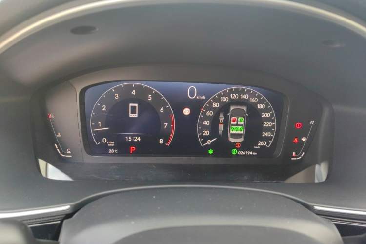 Used Honda Civic 2023 240TURBO CVT Dynamic Control · C-Position Guest Special Edition Instrument Cluster