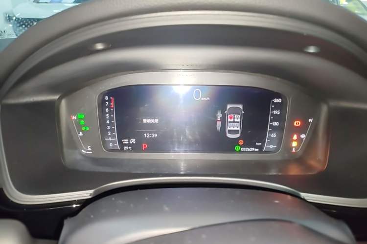 Used Honda Civic 2023 240TURBO CVT Dynamic · Center Stage Special Edition Instrument Cluster