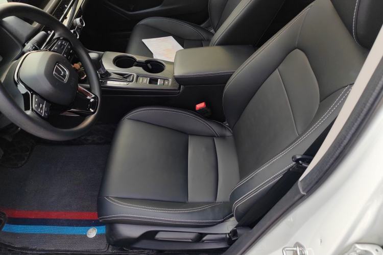 Used Honda Civic 2023 240TURBO CVT Dynamic · Center Stage Special Edition Interior 1
