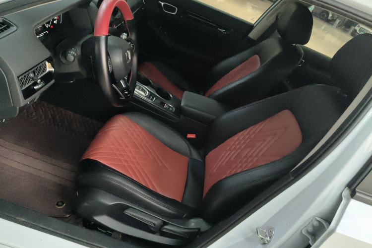 Used Honda Civic 2023 2.0L eHEV Pioneer Edition Interior 1