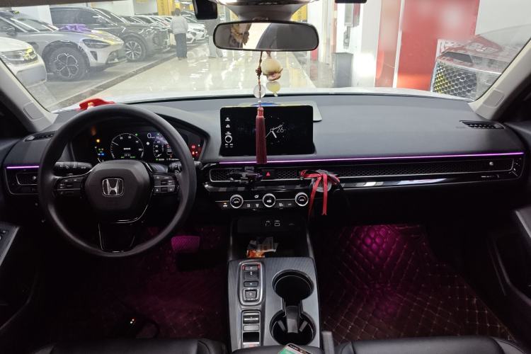Used Honda Civic 2023 HATCHBACK 2.0L eHEV Extreme Edition Interior 2