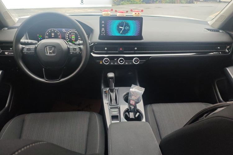 Used Honda Civic 2023 240TURBO CVT Dynamic Edition Interior 2