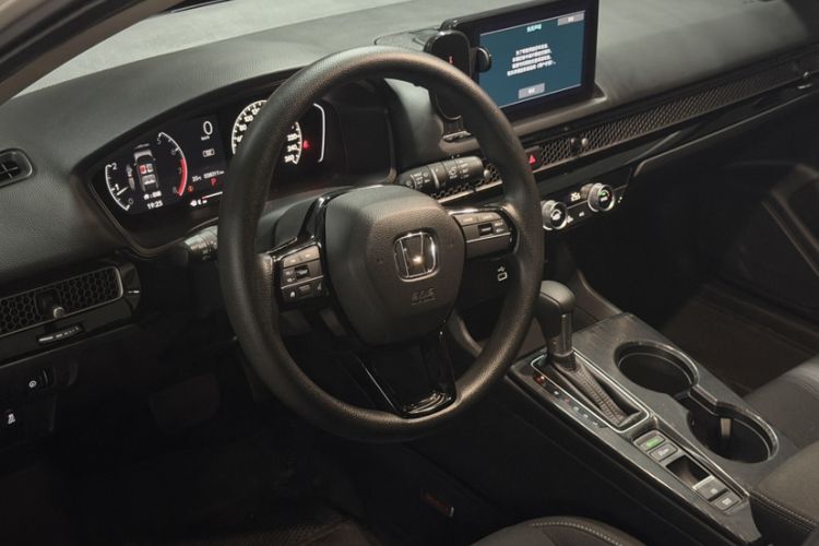 Used Honda Civic 2023 HATCHBACK 240TURBO CVT Zhiyue Edition Interior 2