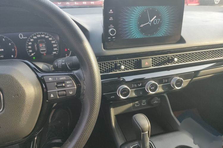 Used Honda Civic 2023 240TURBO CVT Dynamic Edition Interior 2