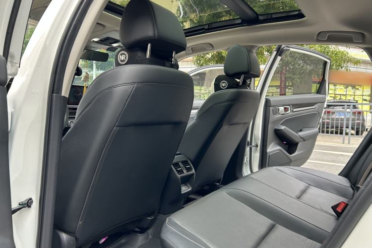 Used Honda Civic 2023 240TURBO CVT Dynamic Control · C-Position Guest Special Edition Interior 3