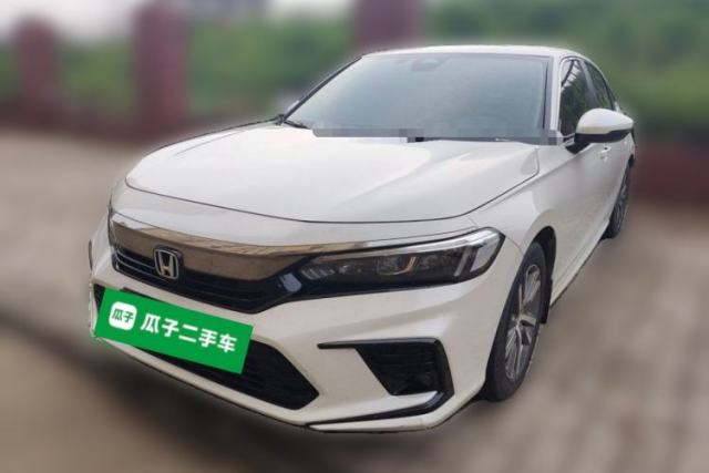Used Honda Civic 2023 240TURBO CVT Dynamic · Center Stage Special Edition