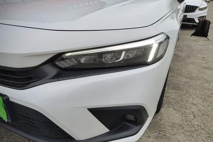 Used Honda Civic 2023 240TURBO CVT Dynamic Edition Left Front Headlight